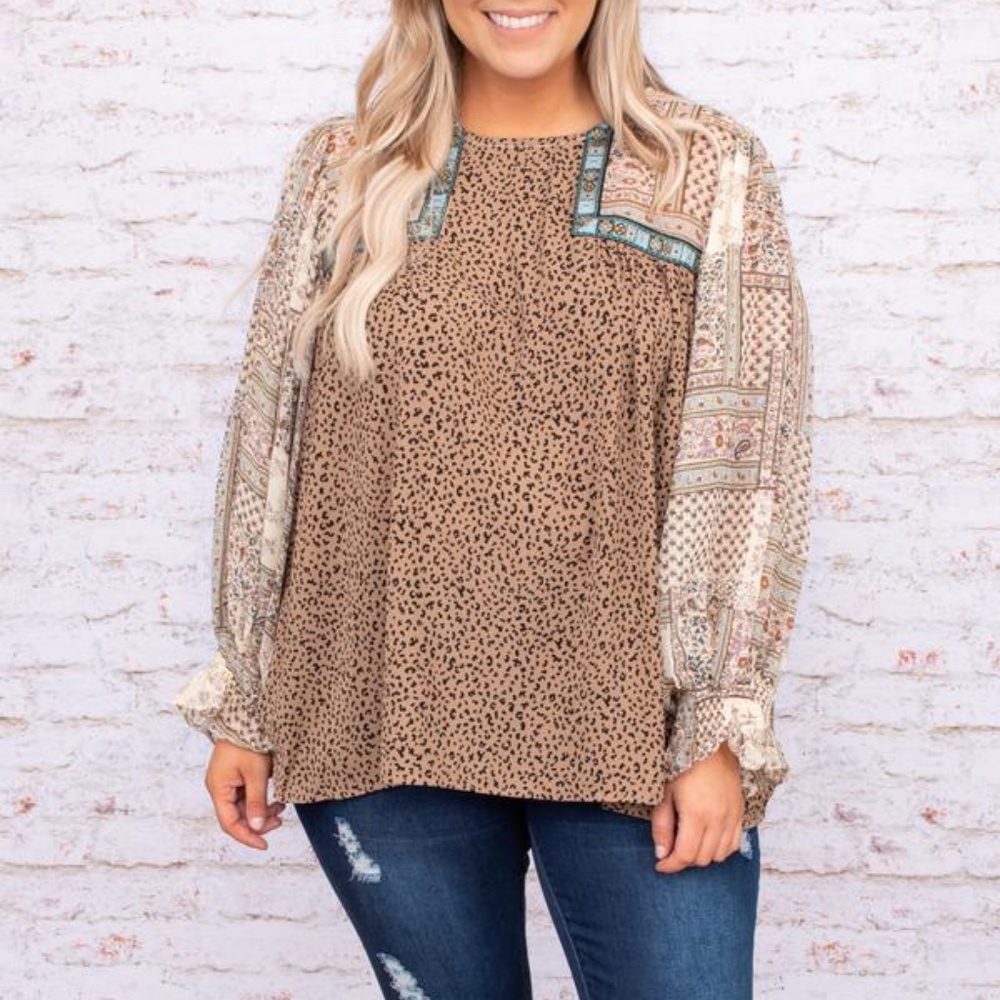 Chic Soul Mixed Stitched Together Top